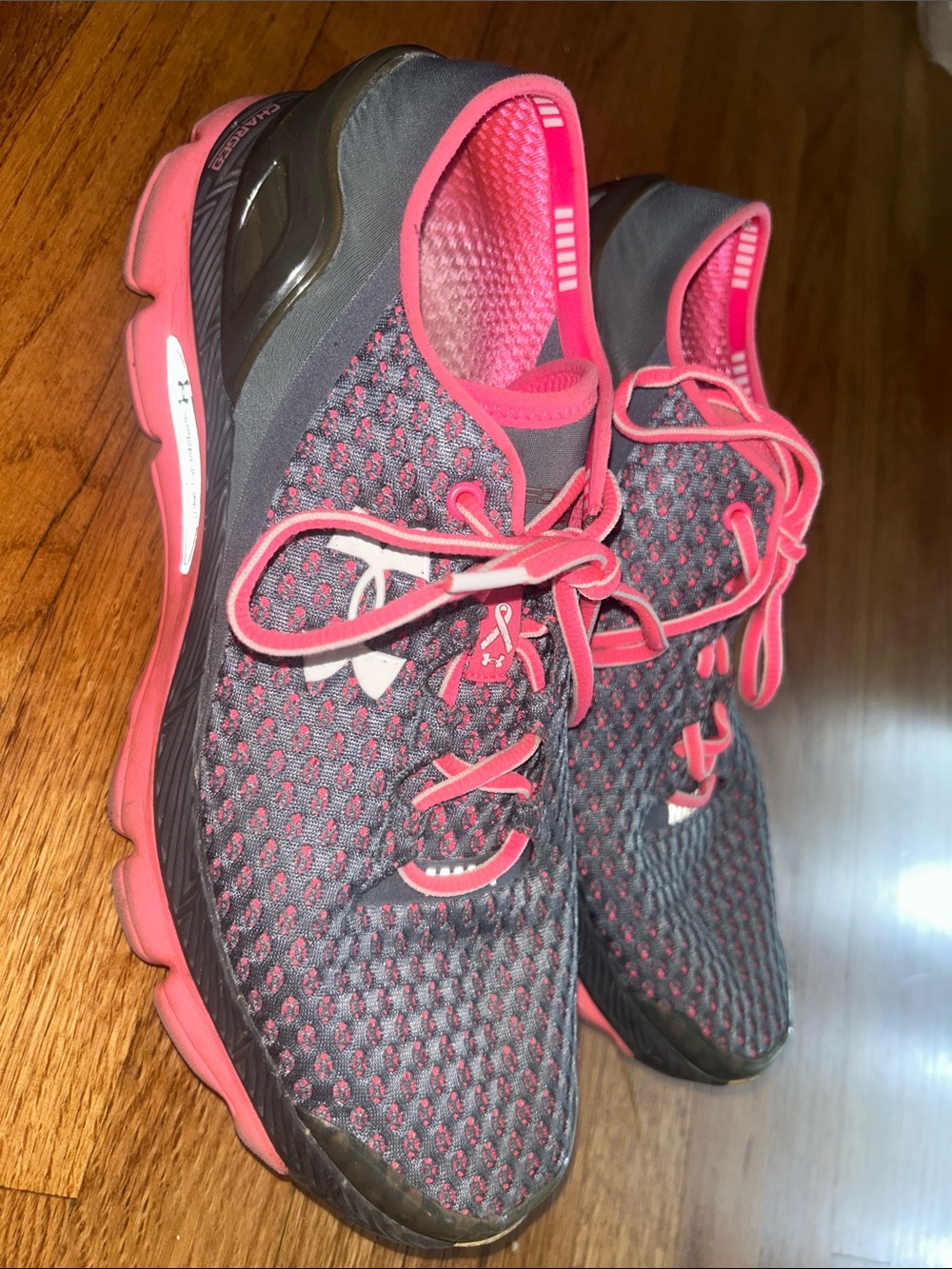 Under Armour Women's Gray and Pink Speedform Running Sneakers size 11